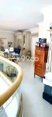Rumah Elit Modern Tanpa Renovasi di Mega Kuningan Jakarta Selatan Rumah Elit Modern Tanpa Renovasi di Mega Kuningan Jakarta Selatan