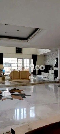 Rumah Elit Modern Tanpa Renovasi di Mega Kuningan Jakarta Selatan Rumah Elit Modern Tanpa Renovasi di Mega Kuningan Jakarta Selatan