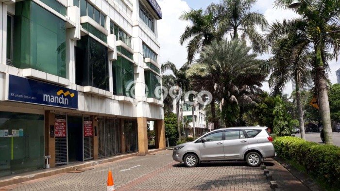 PRIME LOCATION! Ruko Kawasan Meruya, Luas 180m², Kawasan Komersial, Posisi Strategis PRIME LOCATION! Ruko Kawasan Meruya, Luas 180m², Kawasan Komersial, Posisi Strategis