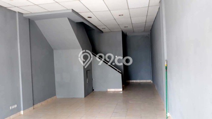 PRIME LOCATION! Ruko Kawasan Meruya, Luas 180m², Kawasan Komersial, Posisi Strategis PRIME LOCATION! Ruko Kawasan Meruya, Luas 180m², Kawasan Komersial, Posisi Strategis