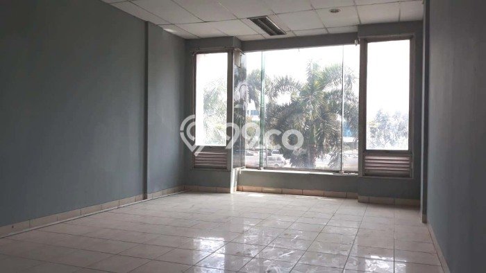 PRIME LOCATION! Ruko Kawasan Meruya, Luas 180m², Kawasan Komersial, Posisi Strategis PRIME LOCATION! Ruko Kawasan Meruya, Luas 180m², Kawasan Komersial, Posisi Strategis