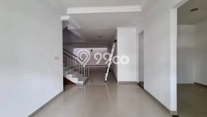Dijual Rumah Mewah Megah Dengan View Cantik di Intercon, Jakarta Barat Dijual Rumah Mewah Megah Dengan View Cantik di Intercon, Jakarta Barat
