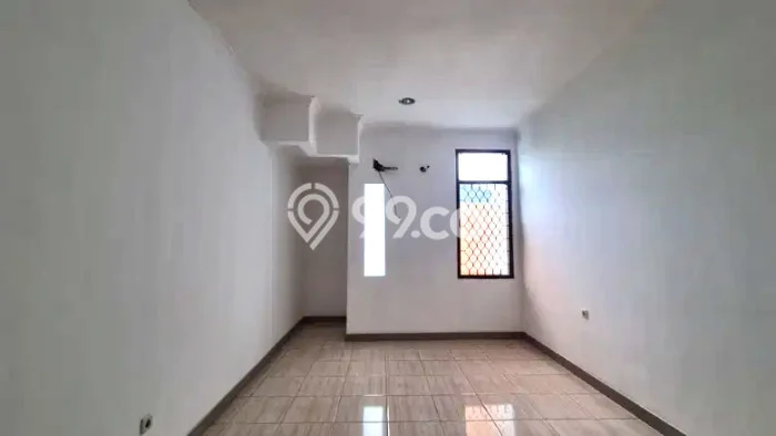 Dijual Rumah Mewah Megah Dengan View Cantik di Intercon, Jakarta Barat Dijual Rumah Mewah Megah Dengan View Cantik di Intercon, Jakarta Barat