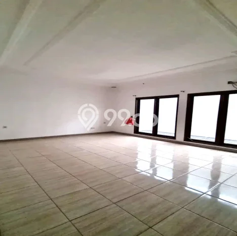 Dijual Rumah Mewah Megah Dengan View Cantik di Intercon, Jakarta Barat Dijual Rumah Mewah Megah Dengan View Cantik di Intercon, Jakarta Barat