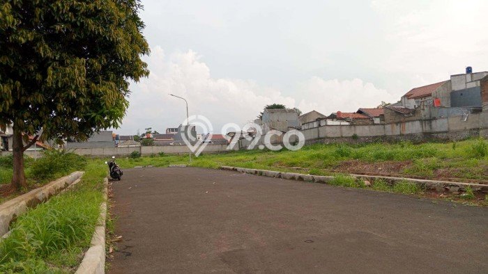 Untuk Dijual Tanah di Jakarta Barat, Luas 450m2 - Untuk Dijual Tanah di Jakarta Barat, Luas 450m2 -