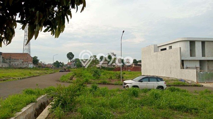 Untuk Dijual Tanah di Jakarta Barat, Luas 450m2 - Untuk Dijual Tanah di Jakarta Barat, Luas 450m2 -
