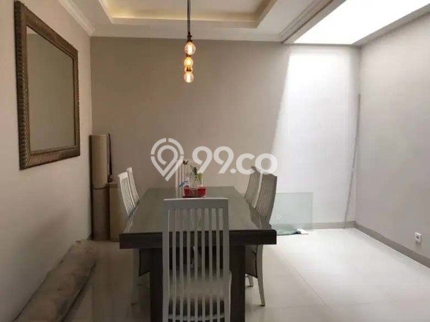 Rumah EXCLUSIVE! di Intercon, Jakarta Barat, LT 120m² Bangunan 200m², HARGA SPESIAL Rumah EXCLUSIVE! di Intercon, Jakarta Barat, LT 120m² Bangunan 200m², HARGA SPESIAL