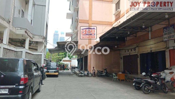 Unit Ruko Dijual di Tanah Abang Jakarta Pusat 242m2 Unit Ruko Dijual di Tanah Abang Jakarta Pusat 242m2