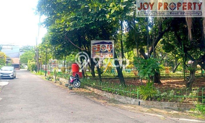 Lahan Dijual Lokasi Strategis di Jakarta Barat dengan Luas 200m2 Lahan Dijual Lokasi Strategis di Jakarta Barat dengan Luas 200m2