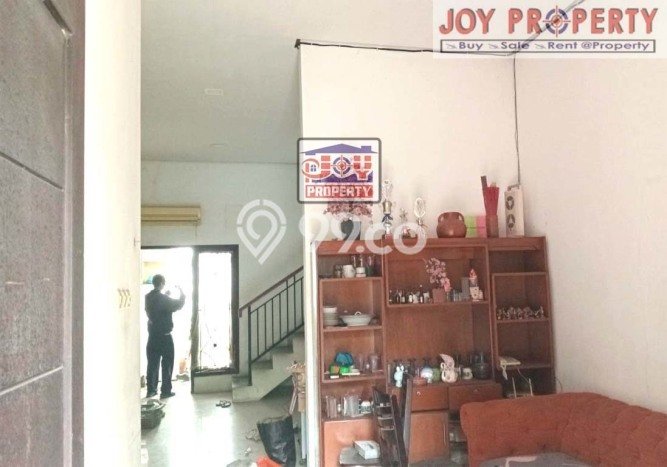 Dijual Cepat Rumah Bagus Siap Huni LB 230m2 di Kembangan, Jakarta Barat Dijual Cepat Rumah Bagus Siap Huni LB 230m2 di Kembangan, Jakarta Barat