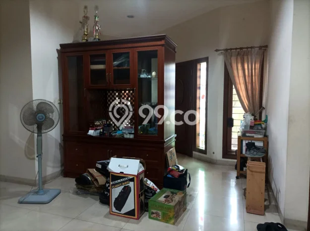 Rumah di Kembangan, 3 KM, Konsep Modern, Luas 150m² Bangunan 240m² Rumah di Kembangan, 3 KM, Konsep Modern, Luas 150m² Bangunan 240m²