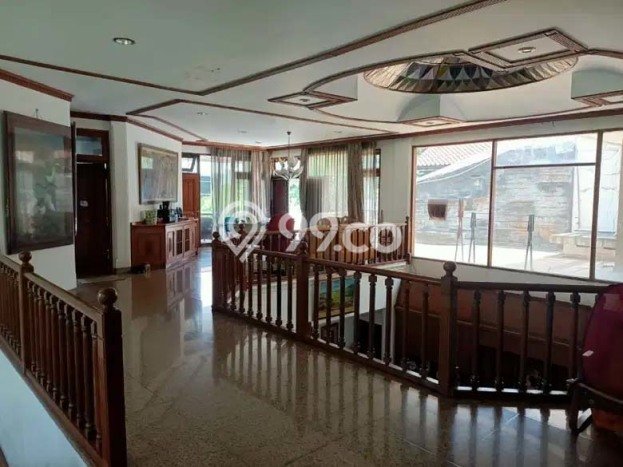 Rumah Luxury Modern Siap Huni di Intercon Jakarta Barat Rumah Luxury Modern Siap Huni di Intercon Jakarta Barat
