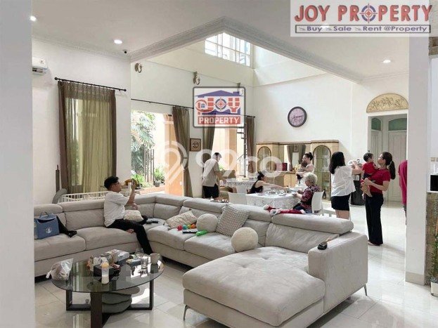 Rumah Luxury Modern Tanpa Renovasi di Pantai Indah Kapuk Jakarta Utara Rumah Luxury Modern Tanpa Renovasi di Pantai Indah Kapuk Jakarta Utara
