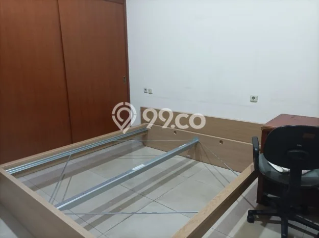 Rumah di Kembangan, 3 KM, Konsep Modern, Luas 150m² Bangunan 240m² Rumah di Kembangan, 3 KM, Konsep Modern, Luas 150m² Bangunan 240m²