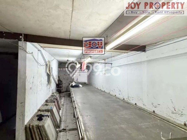 Unit Ruko Dijual di Tambora Jakarta Barat Luas Tanah 61m2, Luas Bangunan 244m2 Unit Ruko Dijual di Tambora Jakarta Barat Luas Tanah 61m2, Luas Bangunan 244m2