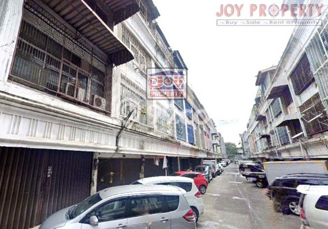 Ruko Dijual di Prime Area Jakarta Barat Luas 772m2 Ruko Dijual di Prime Area Jakarta Barat Luas 772m2