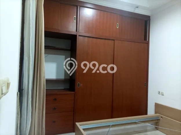 Rumah di Kembangan, 3 KM, Konsep Modern, Luas 150m² Bangunan 240m² Rumah di Kembangan, 3 KM, Konsep Modern, Luas 150m² Bangunan 240m²