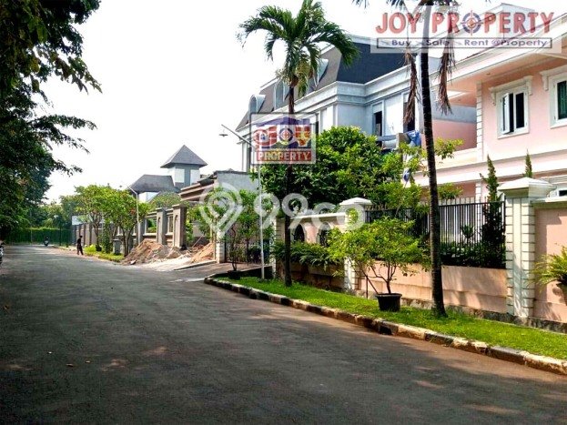 Tanah Dijual Area Strategis di Intercon Jakarta Barat 1570m2 Tanah Dijual Area Strategis di Intercon Jakarta Barat 1570m2