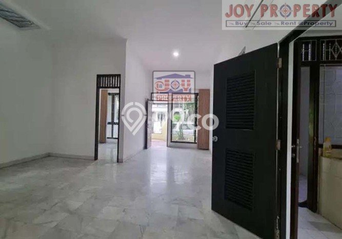 Sewa Rumah Harga Terjangkau di Intercon Jakarta Barat dengan 3 KT Sewa Rumah Harga Terjangkau di Intercon Jakarta Barat dengan 3 KT