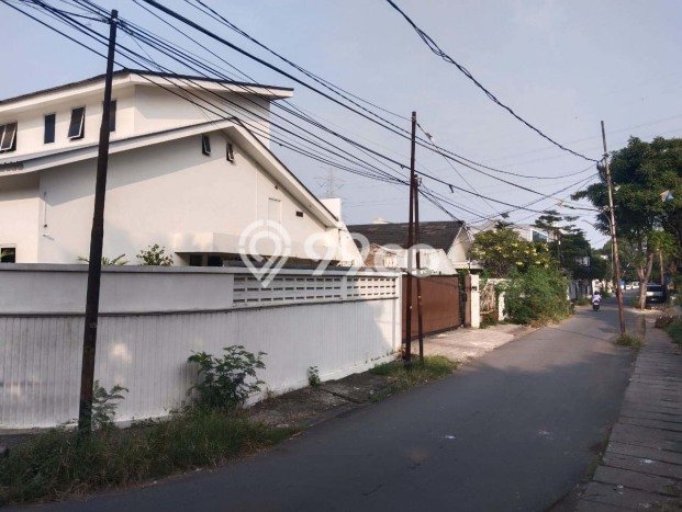Rumah Elit Modern Siap Huni di Pondok Bambu Jakarta Timur Rumah Elit Modern Siap Huni di Pondok Bambu Jakarta Timur