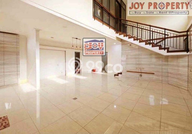 Rumah Luxury Modern Siap Huni di Intercon Jakarta Barat Rumah Luxury Modern Siap Huni di Intercon Jakarta Barat