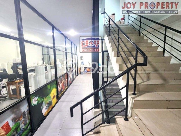 Unit Ruko Dijual di Jakarta Utara LT 168m2 & LB 836m2 Unit Ruko Dijual di Jakarta Utara LT 168m2 & LB 836m2