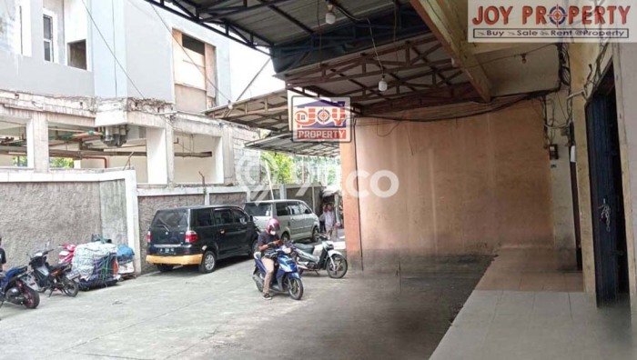 Unit Ruko Dijual di Tanah Abang Jakarta Pusat 242m2 Unit Ruko Dijual di Tanah Abang Jakarta Pusat 242m2