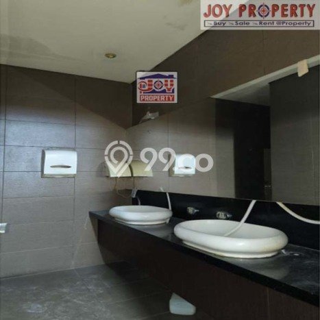 Ruko Dijual di Jakarta Selatan LT 635m2 & LB 1800m2 Lokasi Terbaik! Ruko Dijual di Jakarta Selatan LT 635m2 & LB 1800m2 Lokasi Terbaik!