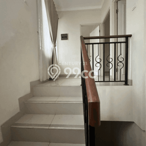 Rumah Modern Cantik 3 KT Siap Huni di Lippo Cikarang Rumah Modern Cantik 3 KT Siap Huni di Lippo Cikarang