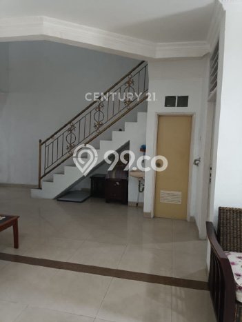 Dijual Rumah 5 Kamar Lokasi Ideal Bagus dan Strategis di Lippo Cikarang Dijual Rumah 5 Kamar Lokasi Ideal Bagus dan Strategis di Lippo Cikarang