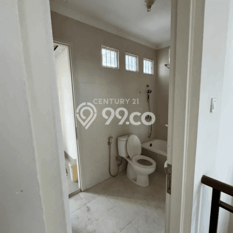 Rumah Modern Cantik 3 KT Siap Huni di Lippo Cikarang Rumah Modern Cantik 3 KT Siap Huni di Lippo Cikarang