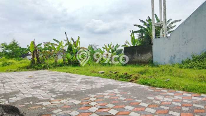 Kavling Tanah Dijual di Depok Sleman Spesifikasi 131m2 Kavling Tanah Dijual di Depok Sleman Spesifikasi 131m2