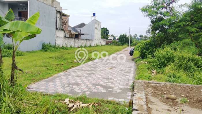 Tanah Siap Bangun Dijual di Yogyakarta Punya Luas 131m2 Tanah Siap Bangun Dijual di Yogyakarta Punya Luas 131m2