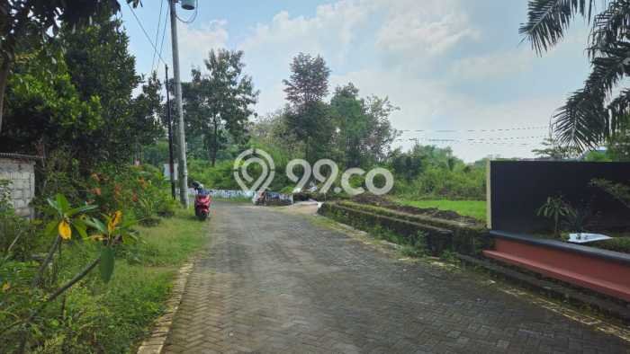 Kavling Tanah untuk Dijual di Maguwoharjo, Yogyakarta, Luas 131m2 Kavling Tanah untuk Dijual di Maguwoharjo, Yogyakarta, Luas 131m2