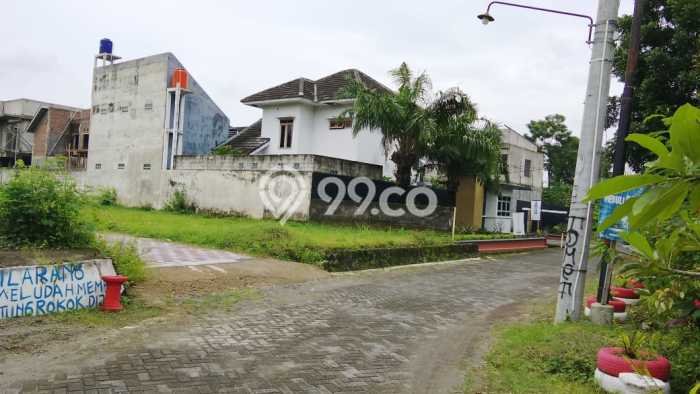 Tanah Siap Bangun Dijual di Yogyakarta Punya Luas 131m2 Tanah Siap Bangun Dijual di Yogyakarta Punya Luas 131m2