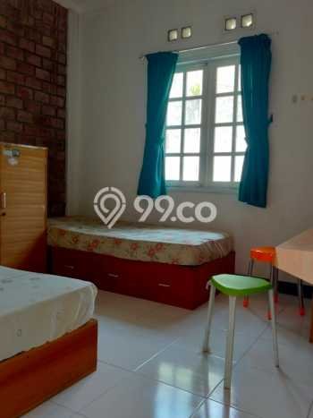 Rumah Kost untuk Dijual di Bojongsoang dengan 8 KT, 4 KM, Luas 173m2 Rumah Kost untuk Dijual di Bojongsoang dengan 8 KT, 4 KM, Luas 173m2