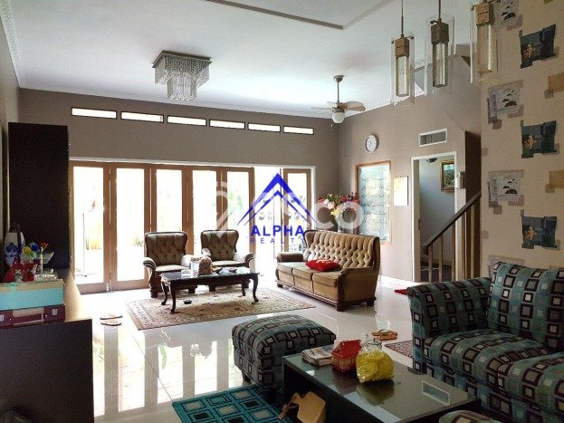Jarang Ada! Rumah Sewa 4 Kamar Nyaman Siap Huni Buah Batu Jarang Ada! Rumah Sewa 4 Kamar Nyaman Siap Huni Buah Batu