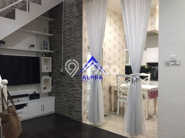 Disewakan! Rumah 2 Kamar Tidur &
2 Kamar Mandi di Pasteur, Bandung Disewakan! Rumah 2 Kamar Tidur &
2 Kamar Mandi di Pasteur, Bandung