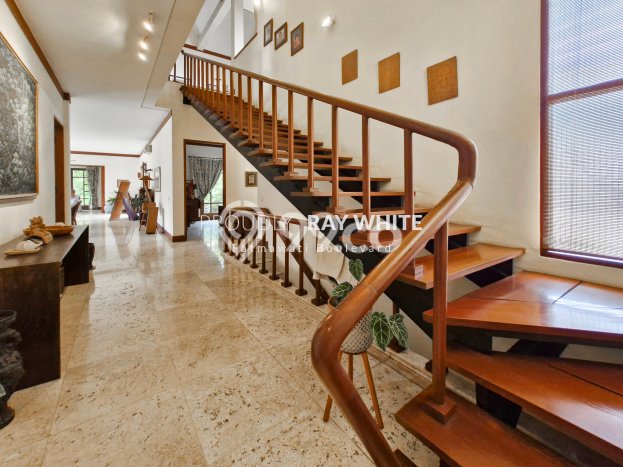 Rumah Mewah Siap Huni LT 951m2 di Cilandak, Jakarta Selatan Rumah Mewah Siap Huni LT 951m2 di Cilandak, Jakarta Selatan