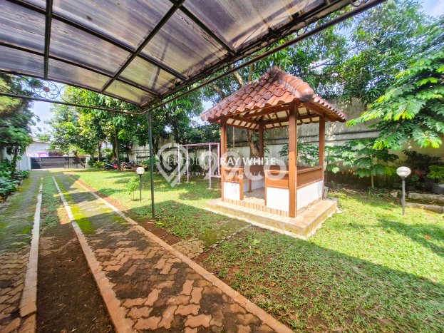 Siap Huni Hunian Elit 4 Kamar di Ciputat Timur Dekat ke Mana Saja Siap Huni Hunian Elit 4 Kamar di Ciputat Timur Dekat ke Mana Saja