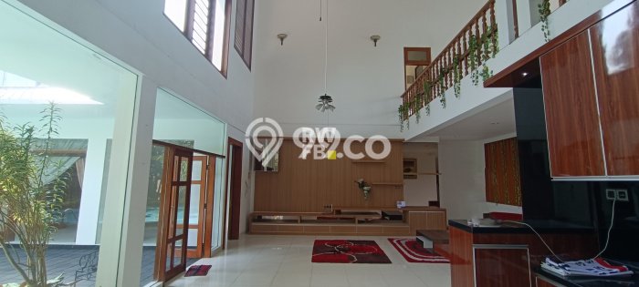 Dijual Rumah Luas Megah Dengan View Cantik di Pondok Indah, Jakarta Selatan Dijual Rumah Luas Megah Dengan View Cantik di Pondok Indah, Jakarta Selatan
