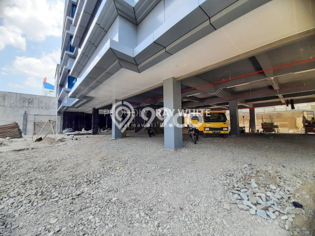 Komersial Dijual di Kebayoran Lama Jakarta Selatan dengan LB 2750m2 Komersial Dijual di Kebayoran Lama Jakarta Selatan dengan LB 2750m2