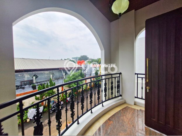 Siap Huni Hunian Elit 3 Kamar di Jagakarsa Dekat ke Mana Pun Siap Huni Hunian Elit 3 Kamar di Jagakarsa Dekat ke Mana Pun