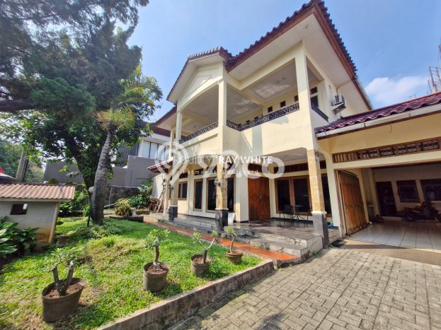 Hunian Eksklusif Siap Huni LT 432m2 di Cilandak, Jakarta Selatan Hunian Eksklusif Siap Huni LT 432m2 di Cilandak, Jakarta Selatan