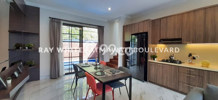Dijual Rumah Premium dengan Fasilitas Sekitar Komplit di Cilandak, Jakarta Selatan Dijual Rumah Premium dengan Fasilitas Sekitar Komplit di Cilandak, Jakarta Selatan