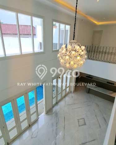Hunian Mewah Dijual LT 864m2 di Menteng, Jakarta Pusat Hunian Mewah Dijual LT 864m2 di Menteng, Jakarta Pusat