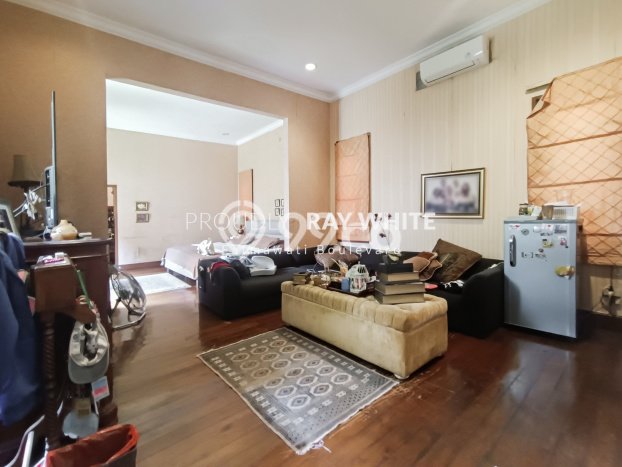 Rumah Eksklusif Siap Huni LT 750m2 di Cilandak, Jakarta Selatan Rumah Eksklusif Siap Huni LT 750m2 di Cilandak, Jakarta Selatan