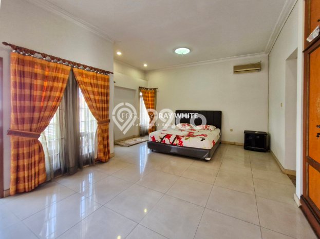 For Sale Rumah Elit Exclusive di Kebayoran Baru, Jakarta Selatan For Sale Rumah Elit Exclusive di Kebayoran Baru, Jakarta Selatan