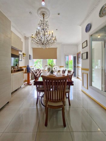 Ready to Use! Luxury House LT 197m2 Desain Elegan di Duren Tiga Ready to Use! Luxury House LT 197m2 Desain Elegan di Duren Tiga