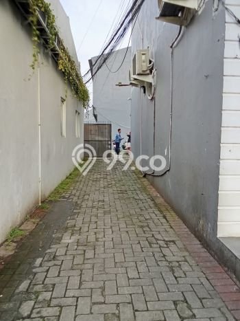 Rumah Kost Dijual Lokasi Jagakarsa, Jakarta Selatan, 22 Kamar Tidur, 22 Kamar Mandi, 1070m2 Rumah Kost Dijual Lokasi Jagakarsa, Jakarta Selatan, 22 Kamar Tidur, 22 Kamar Mandi, 1070m2